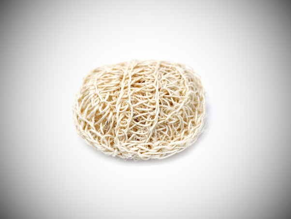 LAK005 okrągła gąbka sizal.jpg